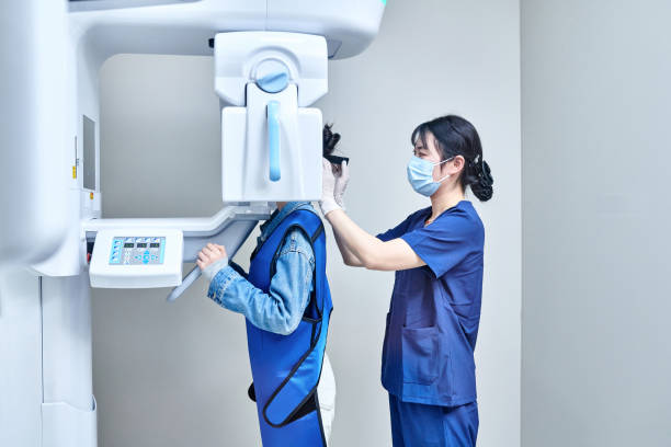 Best Cosmetic Emergency Dentistry in Marine, IL